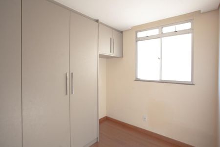 Apartamento à venda com 44m², 2 quartos e 1 vagaQuarto 2
