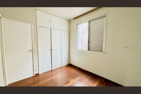Quarto de apartamento para alugar com 3 quartos, 110m² em Coracao de Jesus, Belo Horizonte
