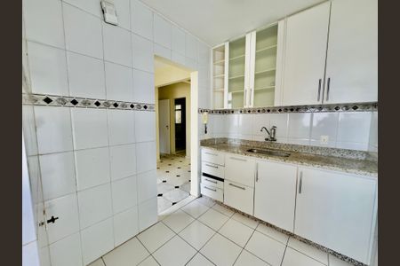 Cozinha de apartamento para alugar com 3 quartos, 110m² em Coracao de Jesus, Belo Horizonte