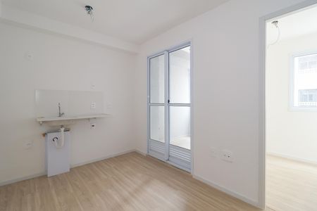 Apartamento para alugar com 31m², 2 quartos e sem vaga Apartamento para alugar com 31m², 2 quartos e sem vagaSala