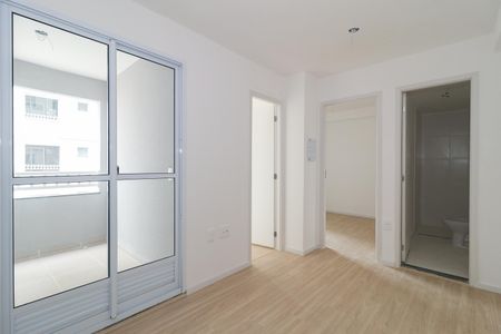 Sala de apartamento para alugar com 2 quartos, 31m² em Vila Plana, São Paulo