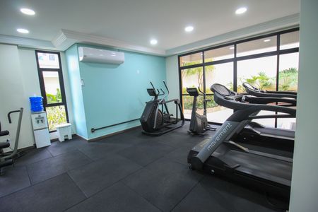 Apartamento à venda com 120m², 3 quartos e 3 vagas Apartamento à venda com 120m², 3 quartos e 3 vagasÁrea comum