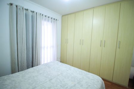 Apartamento à venda com 120m², 3 quartos e 3 vagas Apartamento à venda com 120m², 3 quartos e 3 vagasSuíte