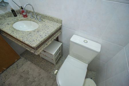 Apartamento à venda com 120m², 3 quartos e 3 vagas Apartamento à venda com 120m², 3 quartos e 3 vagasLavabo