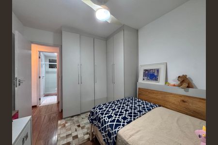 Apartamento à venda com 130m², 3 quartos e 3 vagasQuarto 2