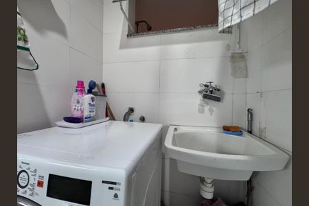 Apartamento à venda com 130m², 3 quartos e 3 vagasCozinha e Área de Serviço