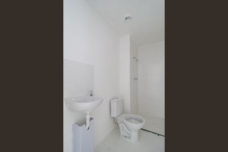 Apartamento para alugar com 31m², 2 quartos e sem vaga Apartamento para alugar com 31m², 2 quartos e sem vagaBanheiro Social