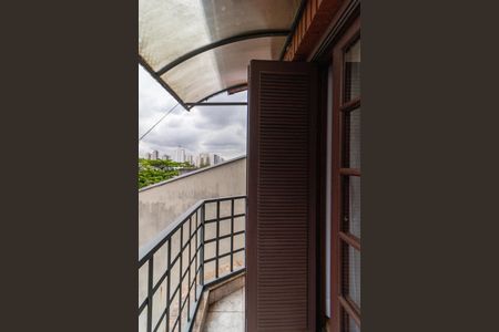 Casa à venda com 125m², 4 quartos e 4 vagas Casa à venda com 125m², 4 quartos e 4 vagasVaranda da Suíte