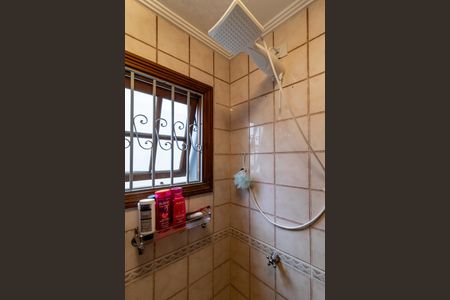 Casa à venda com 125m², 4 quartos e 4 vagas Casa à venda com 125m², 4 quartos e 4 vagasBanheiro da Suíte