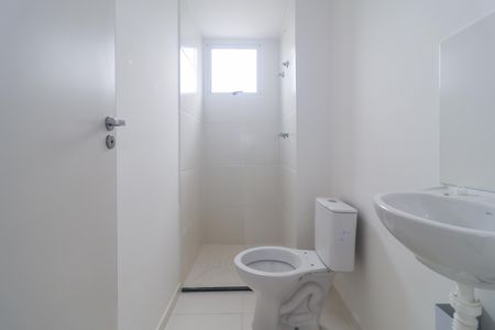 Apartamento para alugar com 32m², 2 quartos e sem vaga Apartamento para alugar com 32m², 2 quartos e sem vagaBanheiro Social