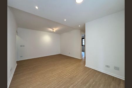 Sala de apartamento para alugar com 2 quartos, 79m² em Moema, São Paulo