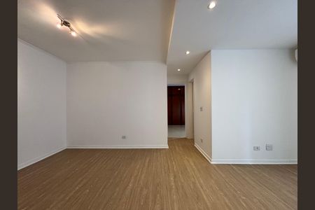 Sala de apartamento para alugar com 2 quartos, 79m² em Moema, São Paulo