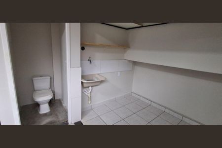 Casa de condomínio para alugar com 124m², 2 quartos e 2 vagas Casa de condomínio para alugar com 124m², 2 quartos e 2 vagasLavanderia