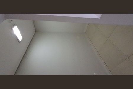 Casa de condomínio para alugar com 124m², 2 quartos e 2 vagas Casa de condomínio para alugar com 124m², 2 quartos e 2 vagasCorredor