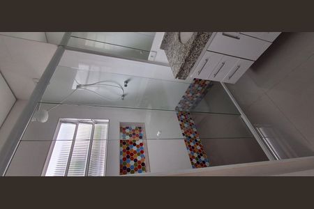 Casa de condomínio para alugar com 124m², 2 quartos e 2 vagas Casa de condomínio para alugar com 124m², 2 quartos e 2 vagasBanheiro