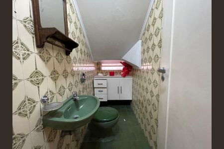 Casa à venda com 173m², 5 quartos e 4 vagasBanheiro 3