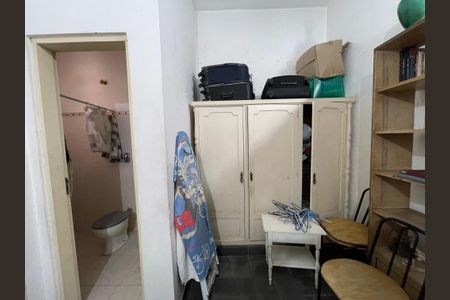 Casa à venda com 173m², 5 quartos e 4 vagasQuarto 4