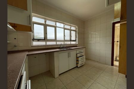 Casa à venda com 173m², 5 quartos e 4 vagasCozinha