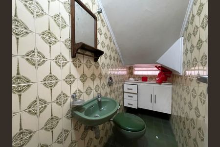 Casa à venda com 173m², 5 quartos e 4 vagasBanheiro 3