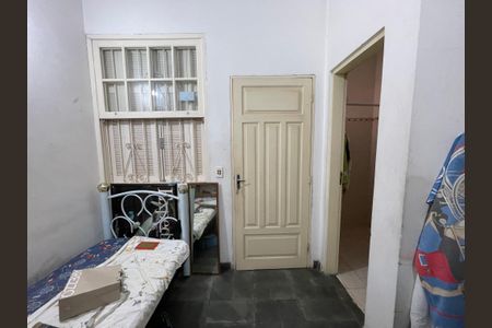 Casa à venda com 173m², 5 quartos e 4 vagasQuarto 4