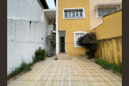 Casa à venda com 173m², 5 quartos e 4 vagasQuintal