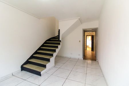 Casa à venda com 100m², 2 quartos e 1 vaga