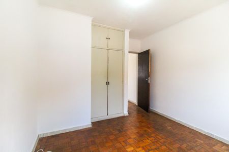 Quarto 1 de casa à venda com 2 quartos, 100m² em Itaquera, São Paulo