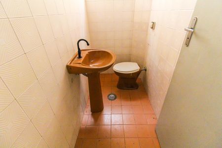 Casa à venda com 100m², 2 quartos e 1 vaga Casa à venda com 100m², 2 quartos e 1 vagaLavabo