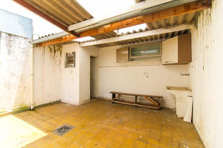 Casa à venda com 100m², 2 quartos e 1 vaga Casa à venda com 100m², 2 quartos e 1 vagaÁrea de Serviço