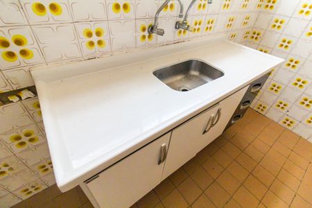 Casa à venda com 100m², 2 quartos e 1 vaga Casa à venda com 100m², 2 quartos e 1 vagaCozinha