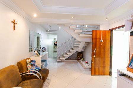 Casa à venda com 4 quartos, 201m² em Parque Novo Oratório, Santo André