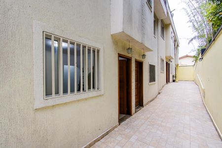 Casa de condomínio à venda com 62m², 2 quartos e 1 vaga Casa de condomínio à venda com 62m², 2 quartos e 1 vagaÁrea comum