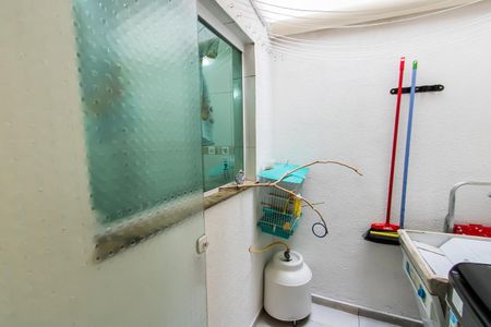 Casa de condomínio à venda com 62m², 2 quartos e 1 vaga Casa de condomínio à venda com 62m², 2 quartos e 1 vagaÁrea de Serviço