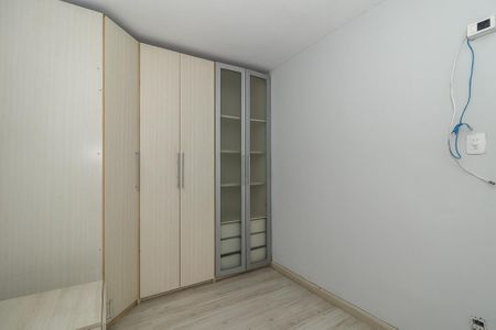 Quarto 2 de apartamento à venda com 2 quartos, 48m² em Sarandi, Porto Alegre