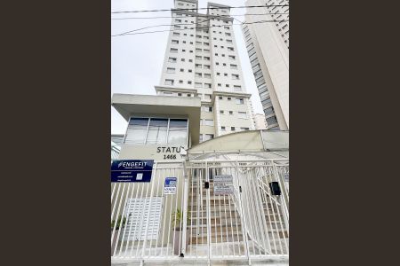 Apartamento à venda com 66m², 2 quartos e 1 vagaFachada + plaquinha