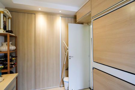 Apartamento à venda com 66m², 2 quartos e 1 vagaQuarto