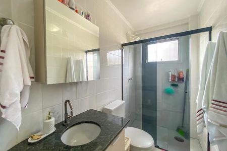 Apartamento à venda com 52m², 2 quartos e 1 vaga Apartamento à venda com 52m², 2 quartos e 1 vagaBanheiro