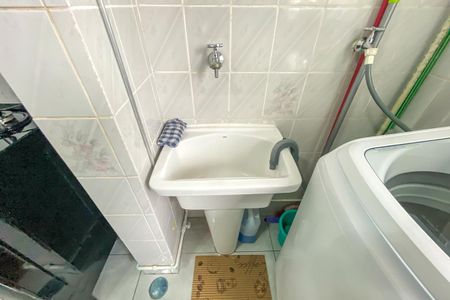 Apartamento à venda com 52m², 2 quartos e 1 vaga Apartamento à venda com 52m², 2 quartos e 1 vagaCozinha e Área de Serviço