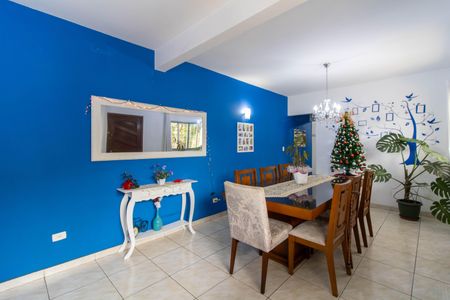 Sala de casa à venda com 4 quartos, 361m² em Jardim Rosa de Franca, Guarulhos