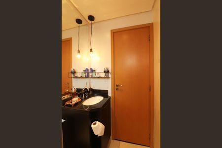 Apartamento à venda com 52m², 2 quartos e 1 vagaBanheiro Social