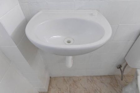 Banheiro Social de kitnet/studio para alugar com 1 quarto, 24m² em Campos Elíseos, São Paulo