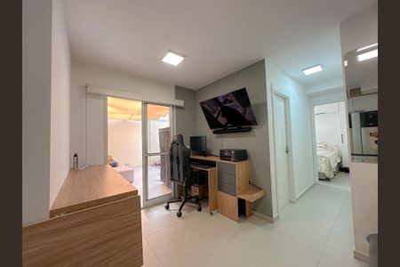 Sala de apartamento à venda com 2 quartos, 82m² em Água Branca, São Paulo