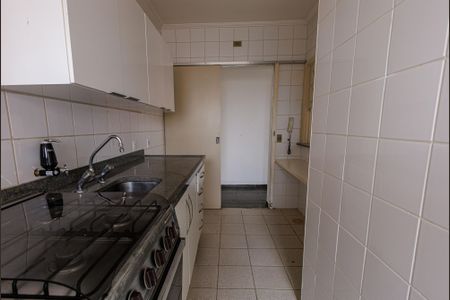 Apartamento para alugar com 66m², 2 quartos e 1 vagaCozinha