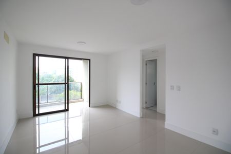 Sala de apartamento para alugar com 2 quartos, 60m² em Freguesia (jacarepaguá), Rio de Janeiro