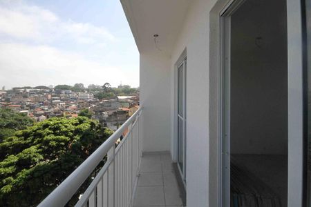 Apartamento à venda com 28m², 1 quarto e sem vaga Apartamento à venda com 28m², 1 quarto e sem vagaVaranda