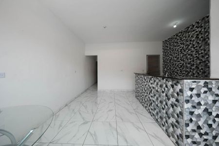 Sala/Cozinha de casa para alugar com 2 quartos, 40m² em Vila Paranagua, São Paulo