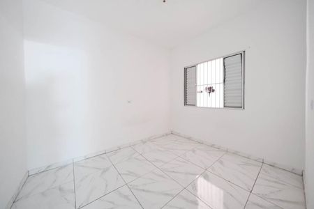 Quarto 2 de casa para alugar com 2 quartos, 40m² em Vila Paranagua, São Paulo