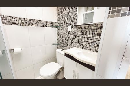 Apartamento à venda com 74m², 2 quartos e 1 vagaBanheiro da Suíte