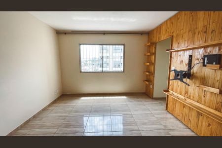 Apartamento à venda com 74m², 2 quartos e 1 vagaSala