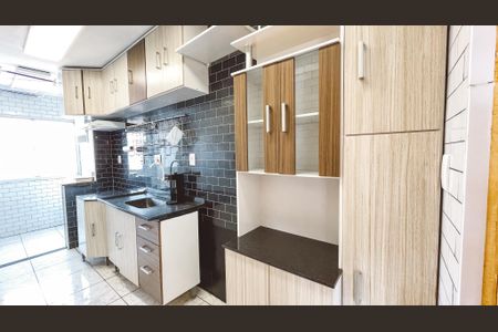 Apartamento à venda com 74m², 2 quartos e 1 vagaCozinha e Área de Serviço